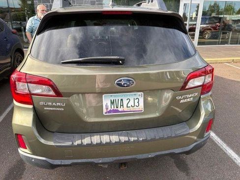 Used 2017 Subaru Outback 2.5i Limited AWD/4WD image 4
