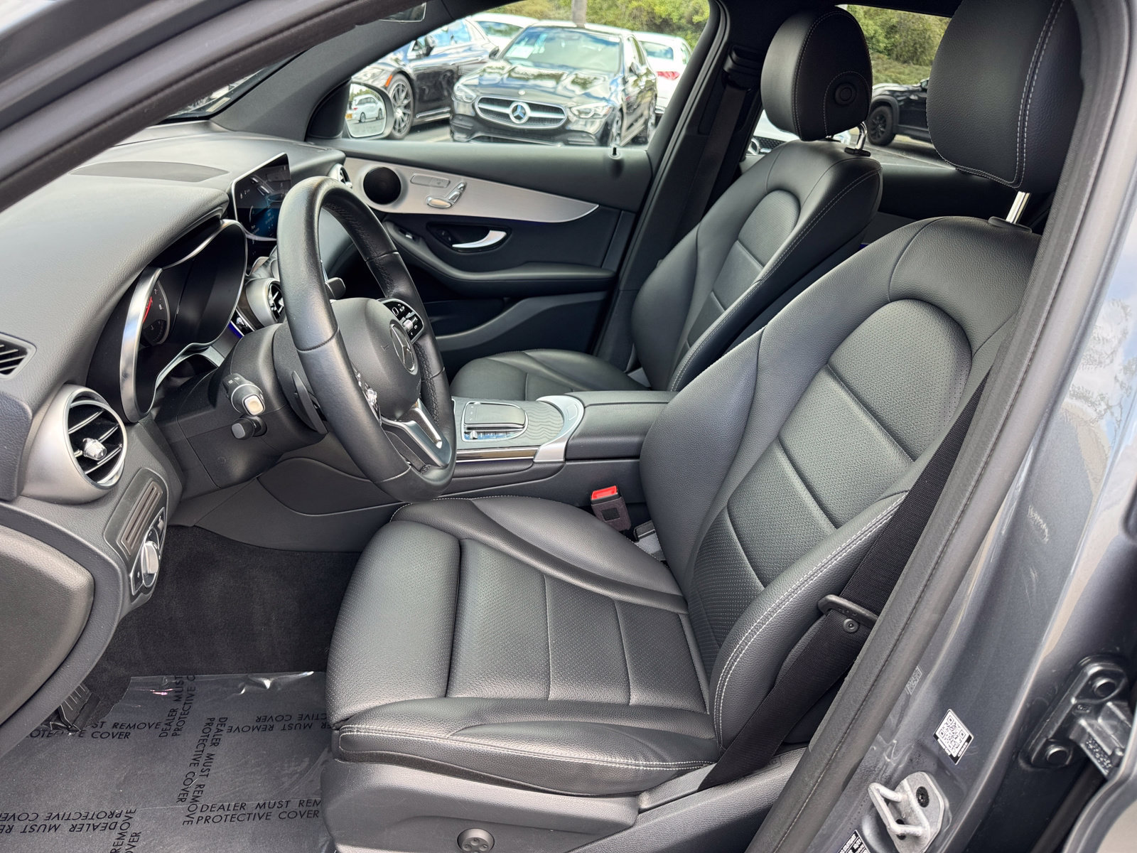 Used 2022 Mercedes-Benz GLC 300 image 16