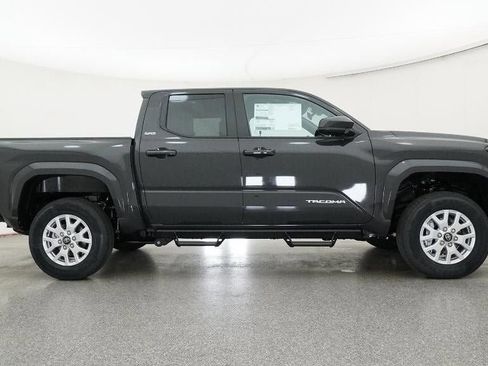 New 2026 Toyota Tacoma SR5 image 27