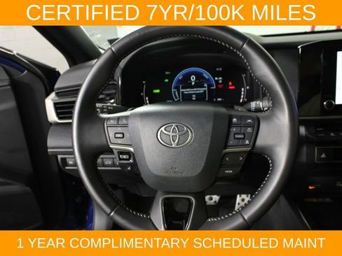Used 2025 Toyota Camry SE FWD image 19