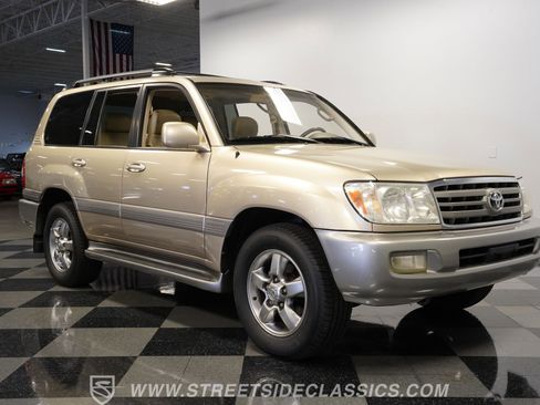 Used 2006 Toyota Land Cruiser image 17