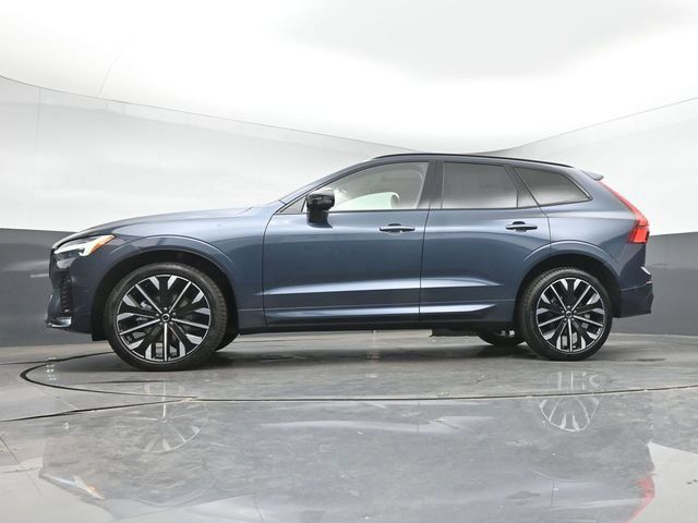 New 2026 Volvo XC60 B5 Ultra w/ Protection Package Premier AWD/4WD image 42