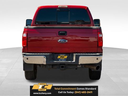 Used 2016 Ford F250 Lariat w/ Lariat Ultimate Package AWD/4WD image 4