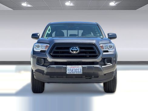 Certified 2023 Toyota Tacoma SR AWD/4WD image 5