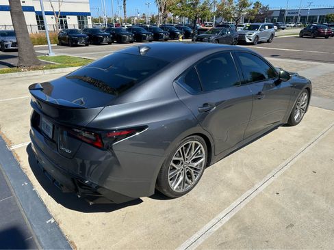 Used 2022 Lexus IS 500 RWD image 3