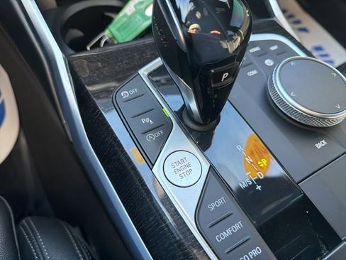 Used 2021 BMW 330i xDrive Sedan w/ Convenience Package image 21