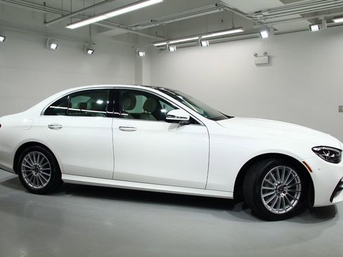 Certified 2023 Mercedes-Benz E 350 4MATIC Sedan image 9