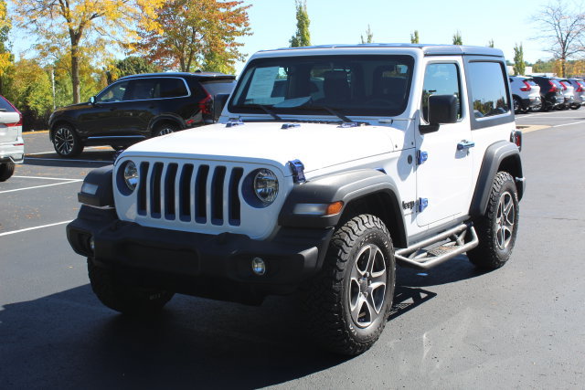 Used 2022 Jeep Wrangler Sport AWD/4WD image 8