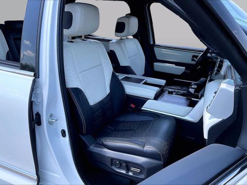 Used 2023 Toyota Tundra Capstone AWD/4WD image 9
