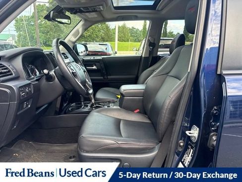 Used 2024 Toyota 4Runner TRD Off-Road Premium w/ Moonroof Package AWD/4WD image 25