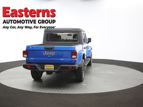 Used 2021 Jeep Gladiator Overland AWD/4WD image 48