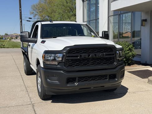 New 2024 RAM 2500 Tradesman RWD image 16