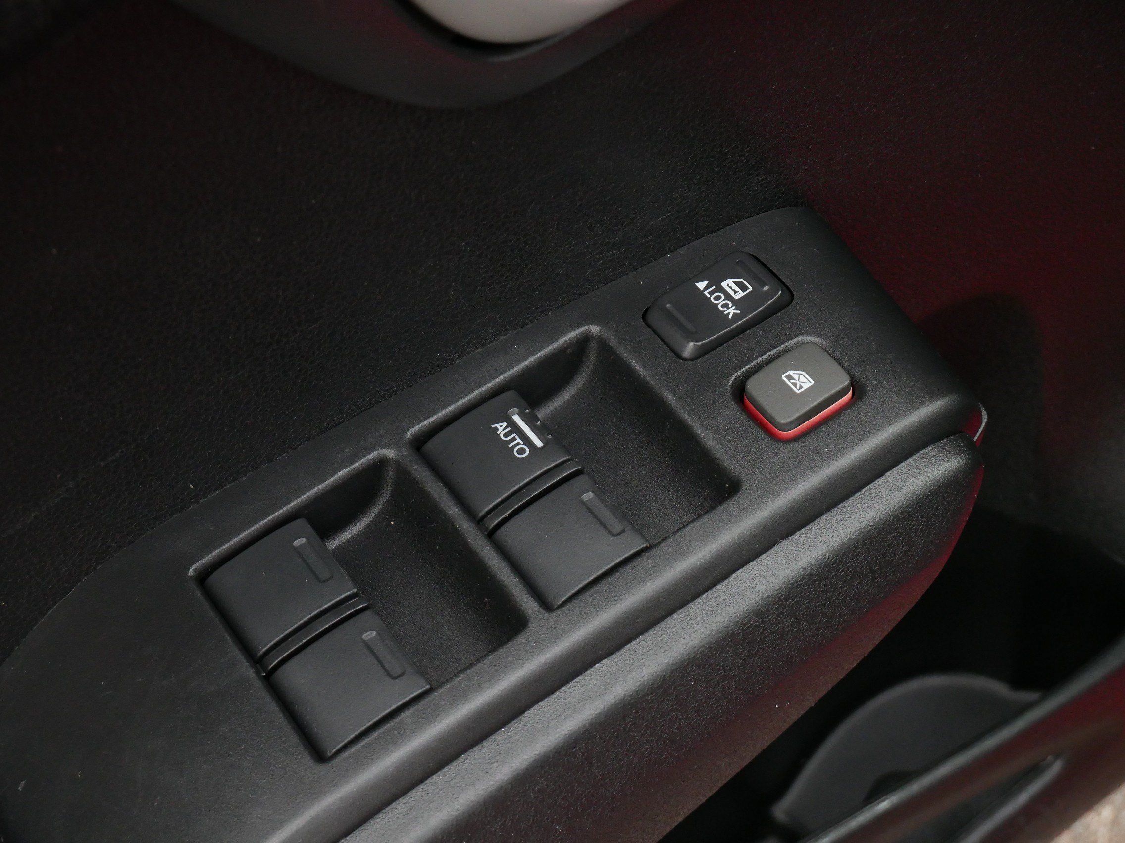 Used 2013 Honda Fit Sport image 19