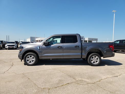 New 2026 Ford F150 XLT w/ Equipment Group 301A Standard RWD image 3