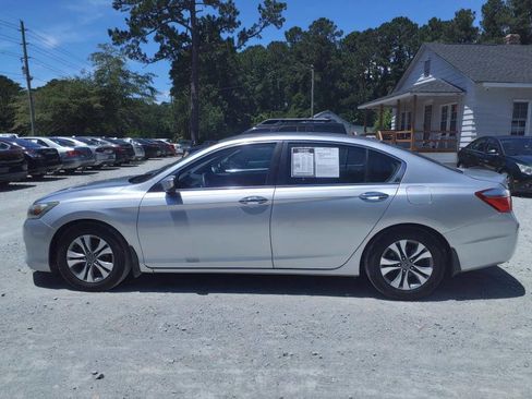 Used 2014 Honda Accord LX image 3