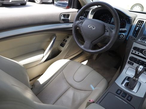 Used 2008 INFINITI G37 Journey w/ Premium Pkg RWD image 11