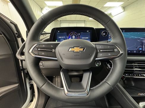 New 2026 Chevrolet Traverse LT w/ Driver Confidence Package image 33