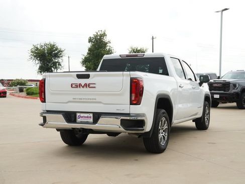 Used 2025 GMC Sierra 1500 SLT AWD/4WD image 9