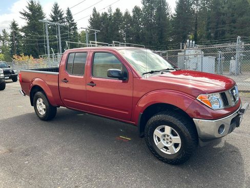 Used 2007 Nissan Frontier SE w/ SE Value Truck Pkg AWD/4WD image 3