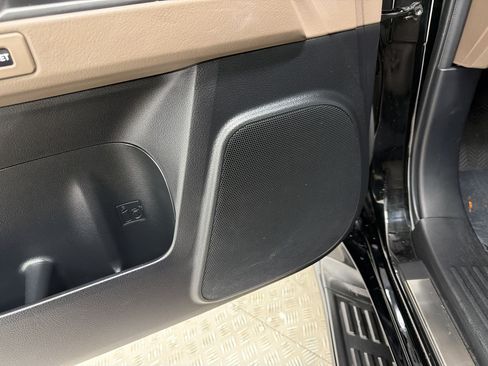 Certified 2023 Lexus GX 460 Premium w/ Accessory Package AWD/4WD image 25
