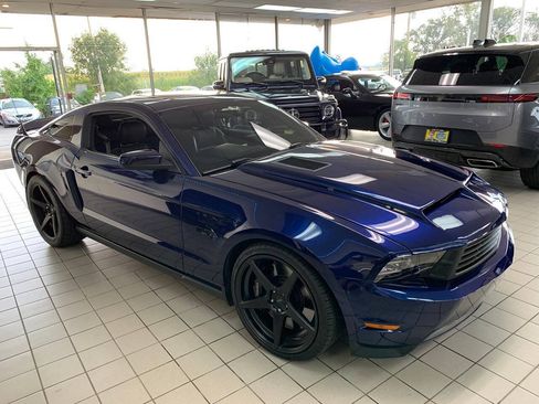 Used 2012 Ford Mustang GT w/ Security Pkg RWD image 6
