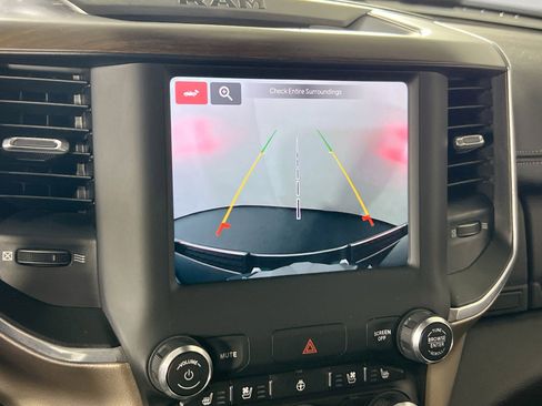 Used 2022 RAM 1500 Laramie image 13