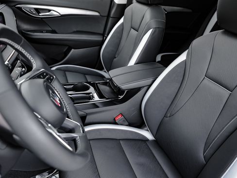 New 2025 Buick Envision Sport Touring image 11