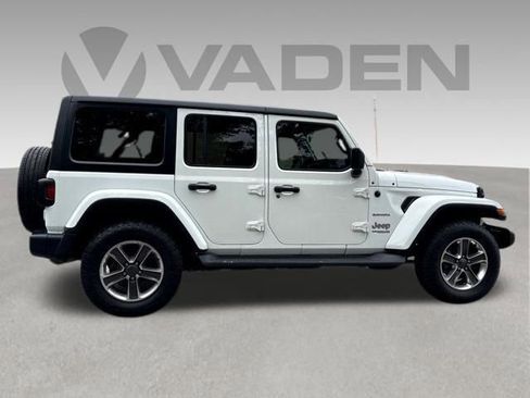 Used 2020 Jeep Wrangler Unlimited Sahara AWD/4WD image 24