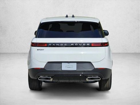 Used 2025 Land Rover Range Rover Sport image 8