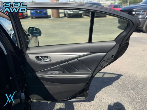Used 2021 INFINITI Q50 Luxe w/ Seat & Sound Package AWD/4WD image 18