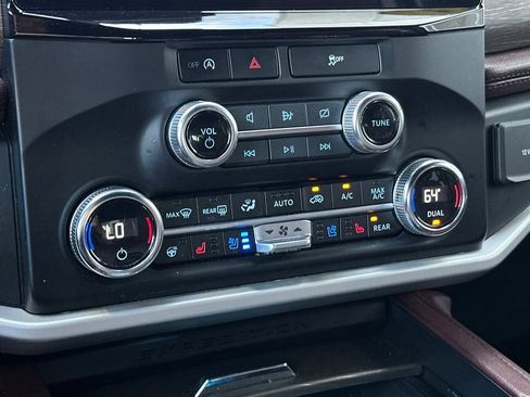 Certified 2023 Ford Expedition Limited image 21