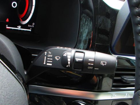 New 2026 Nissan Pathfinder SL w/ SL Premium Package image 20