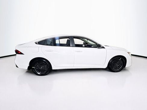 New 2026 Nissan Sentra SV image 4