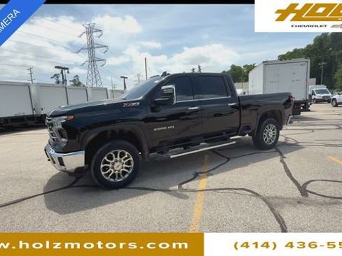 Certified 2024 Chevrolet Silverado 2500 LTZ w/ LTZ Premium Package AWD/4WD image 4