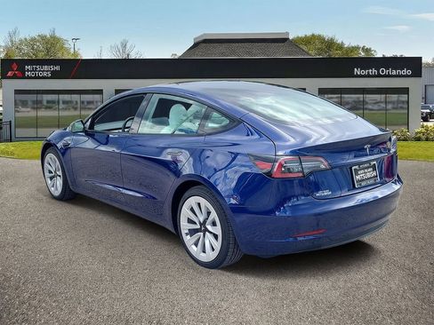 Used 2023 Tesla Model 3 Standard Range RWD image 2