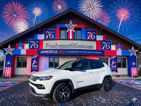 Used 2024 Jeep Compass Limited AWD/4WD image 1