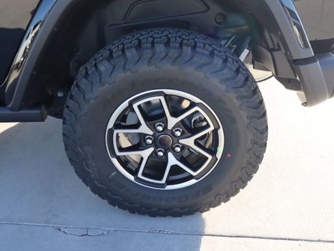 New 2026 Jeep Wrangler Rubicon image 18