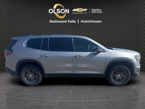 Used 2025 GMC Acadia Elevation image 6