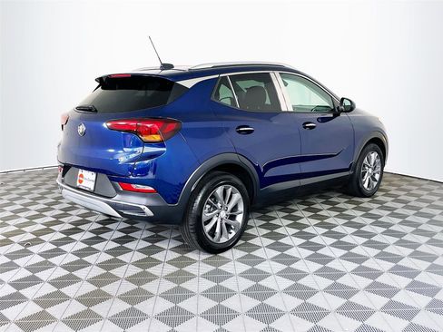 Used 2023 Buick Encore GX Essence w/ Experience Buick Package FWD image 9