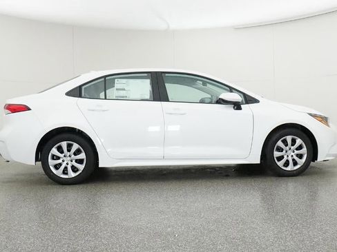 New 2026 Toyota Corolla LE image 27