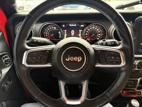 Used 2018 Jeep Wrangler Unlimited Rubicon AWD/4WD image 16