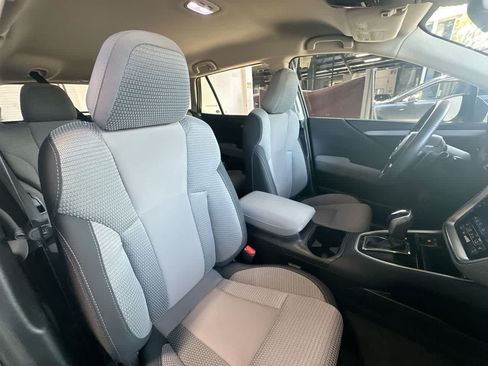 Certified 2025 Subaru Outback Premium AWD/4WD image 27
