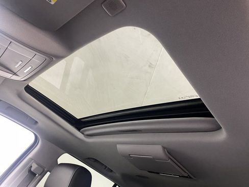 Used 2020 Chevrolet Tahoe Premier image 18