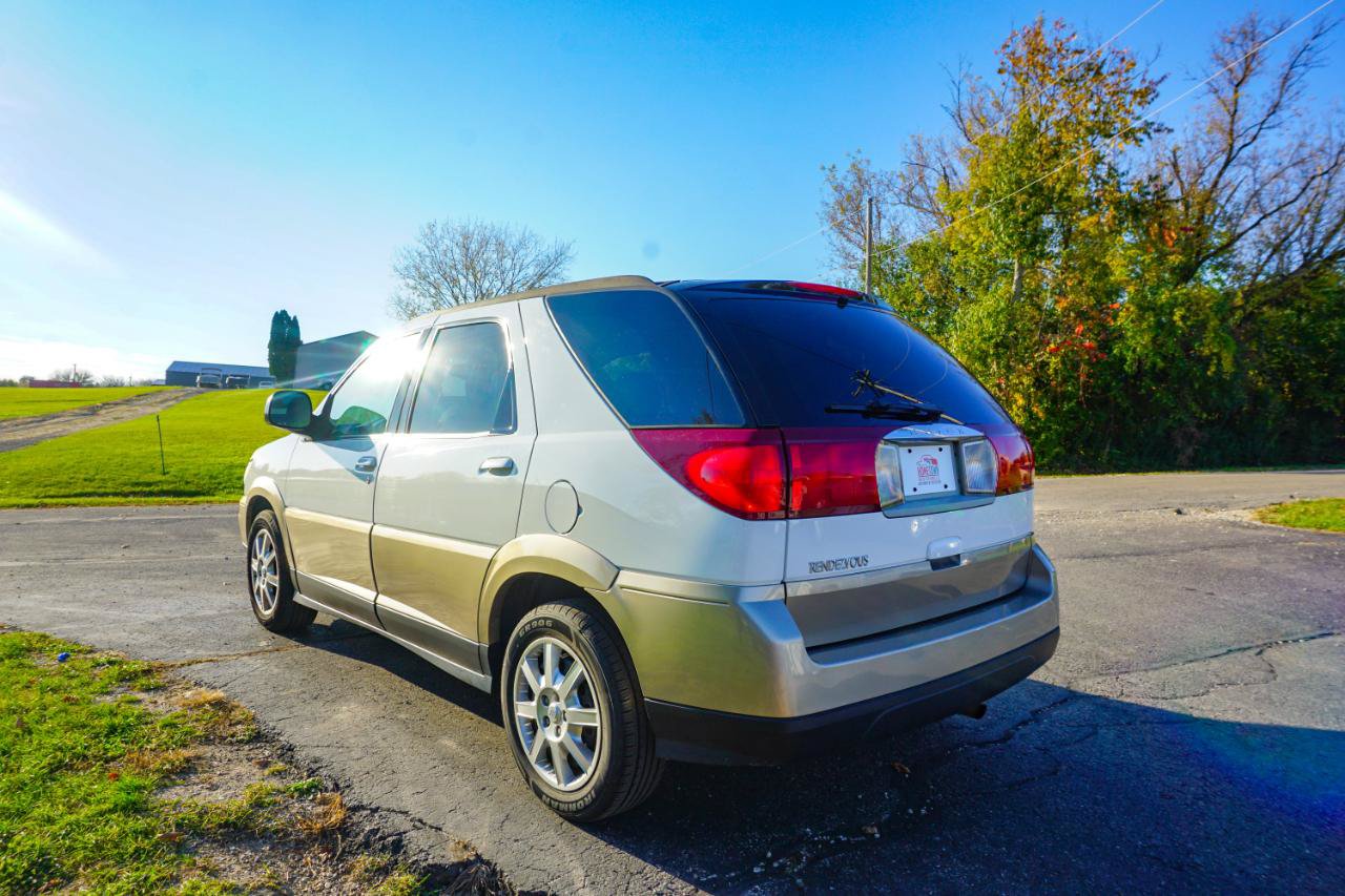 Used 2005 Buick Rendezvous AWD image 5