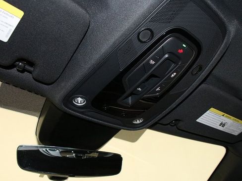 Used 2024 Audi A6 Premium Plus image 25