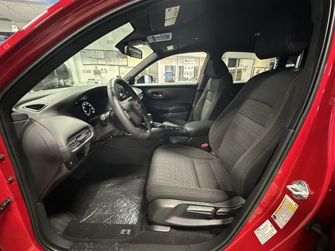 New 2026 Honda HR-V Sport image 8