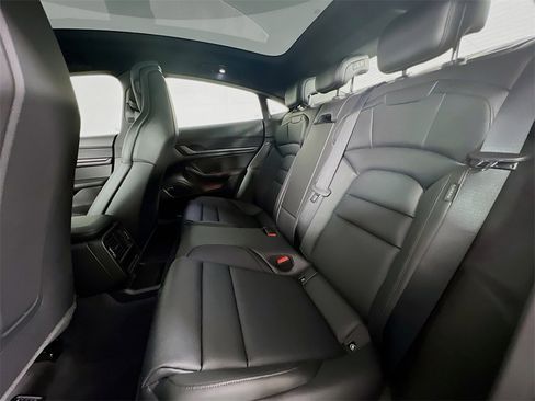 New 2025 Porsche Taycan image 23