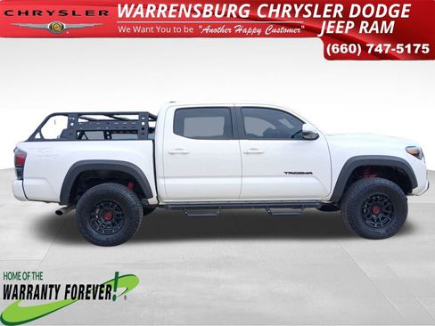 Used 2023 Toyota Tacoma TRD Pro image 2