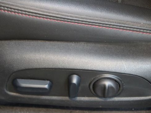 Used 2023 Chevrolet Traverse RS w/ LPO, Floor Liner Package AWD/4WD image 21