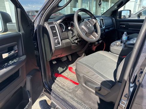 Used 2021 RAM 1500 Classic Warlock image 9